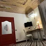 La Piazza E Mia Cefalu