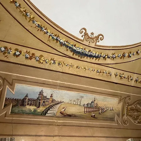 La Piazza E Mia Daire *